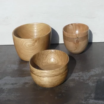 bol et petits saladiers